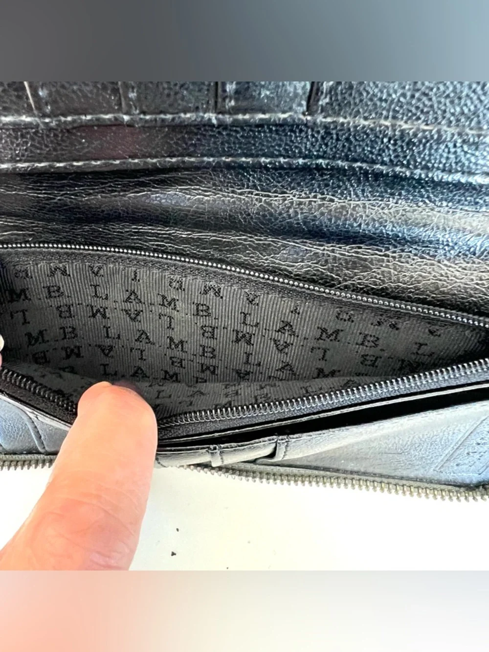 L.A.M.B. Gwen Stefani Gray Smooth Leather Black Logo Full Zipper Around Wallet
